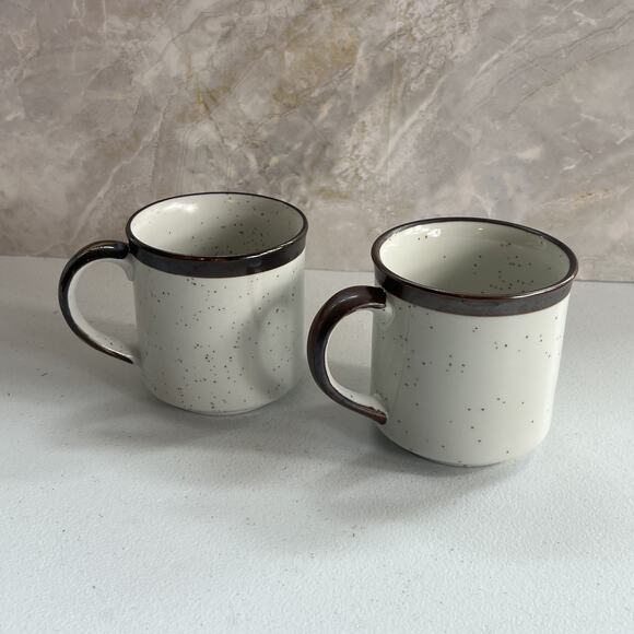 Ceramic Mug Set Of 2 With Hidden 3D Snail & Bunny 3.5" - Picture 8 of 12